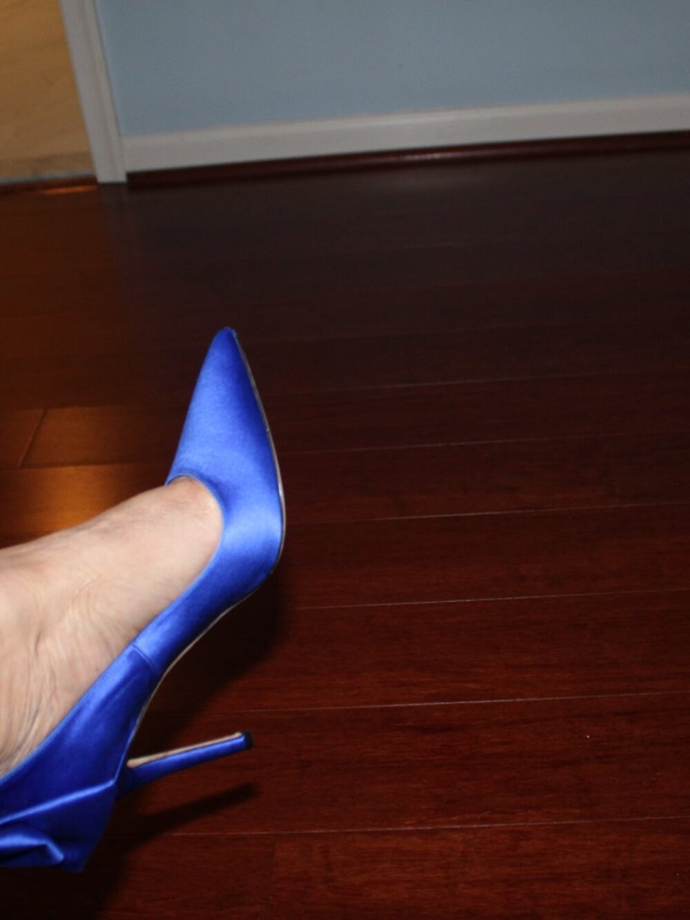 High Heels - Picture 5 of 8